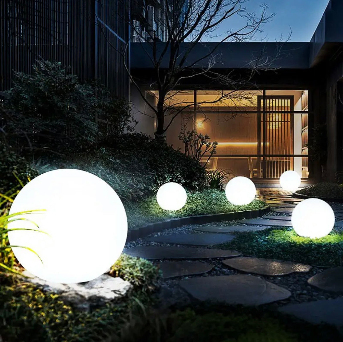 Orion Garden Light | LED, Modern Design, Weather-Resistant 0
